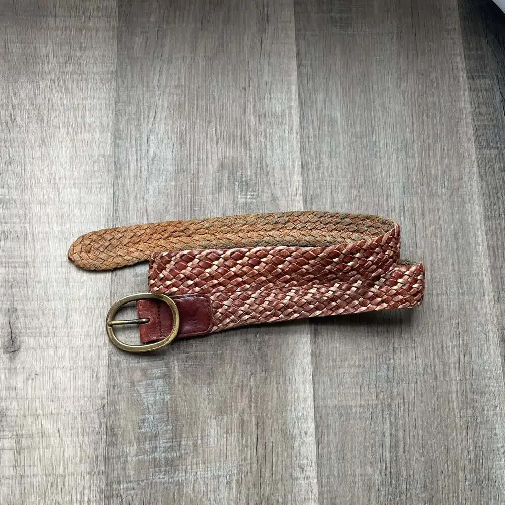 Vintage American Eagle Women's Brown Gold Braided Leather Belt‎